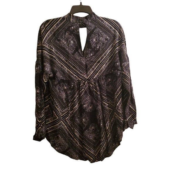 Free People Walking On A Dream Black Top Cut Out Oversize Tunic - Picture 4 of 4